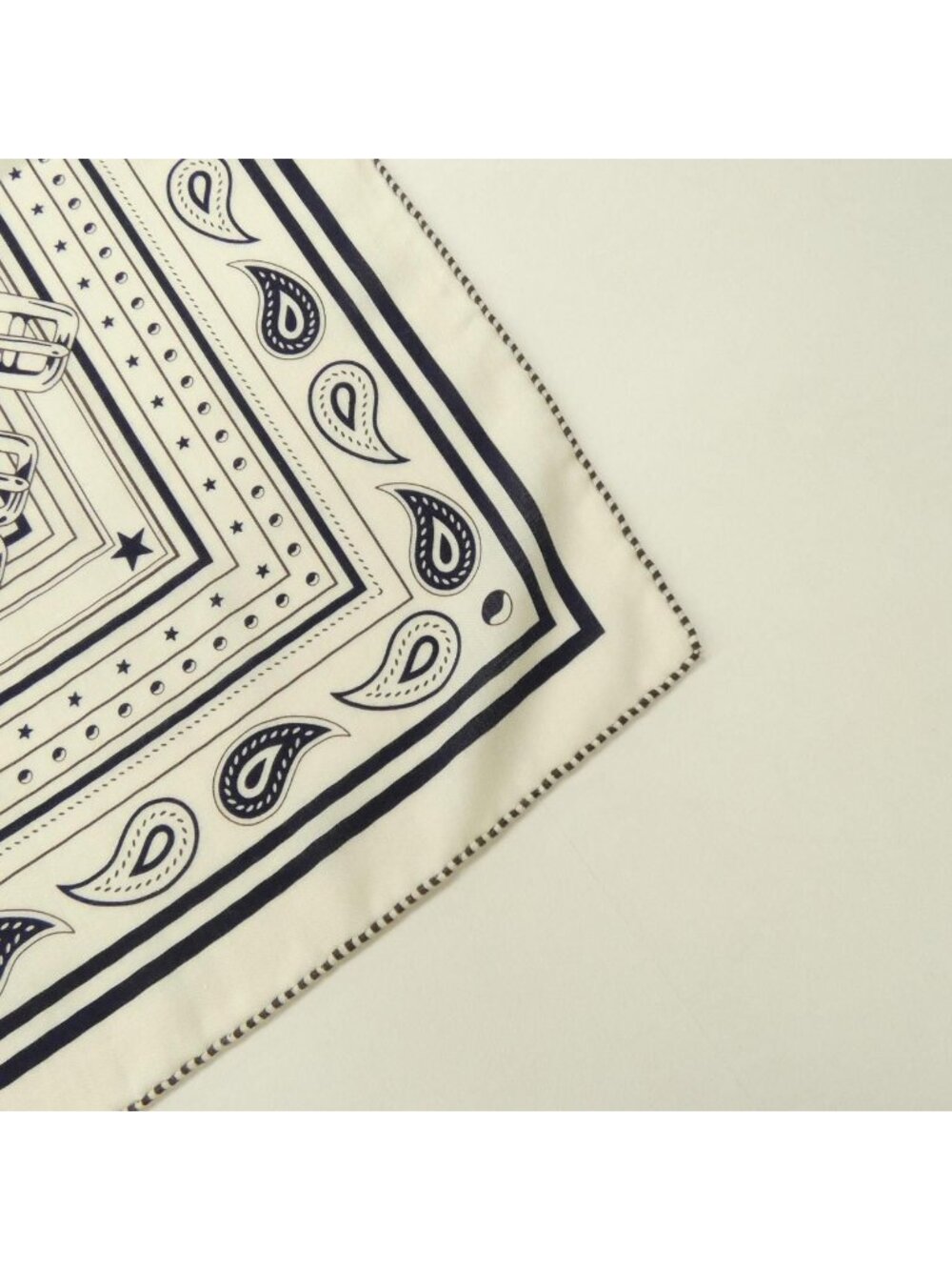 ★SOLD★ Hermes Mors a Jouets Bandana Shawl Scarf - Picture 2 of 4